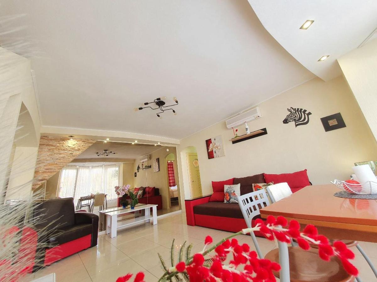 Inn Home Apartments - Pechersk Area Київ Екстер'єр фото