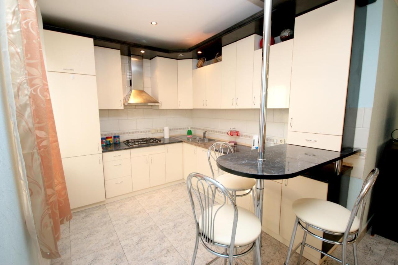 Inn Home Apartments - Pechersk Area Київ Екстер'єр фото