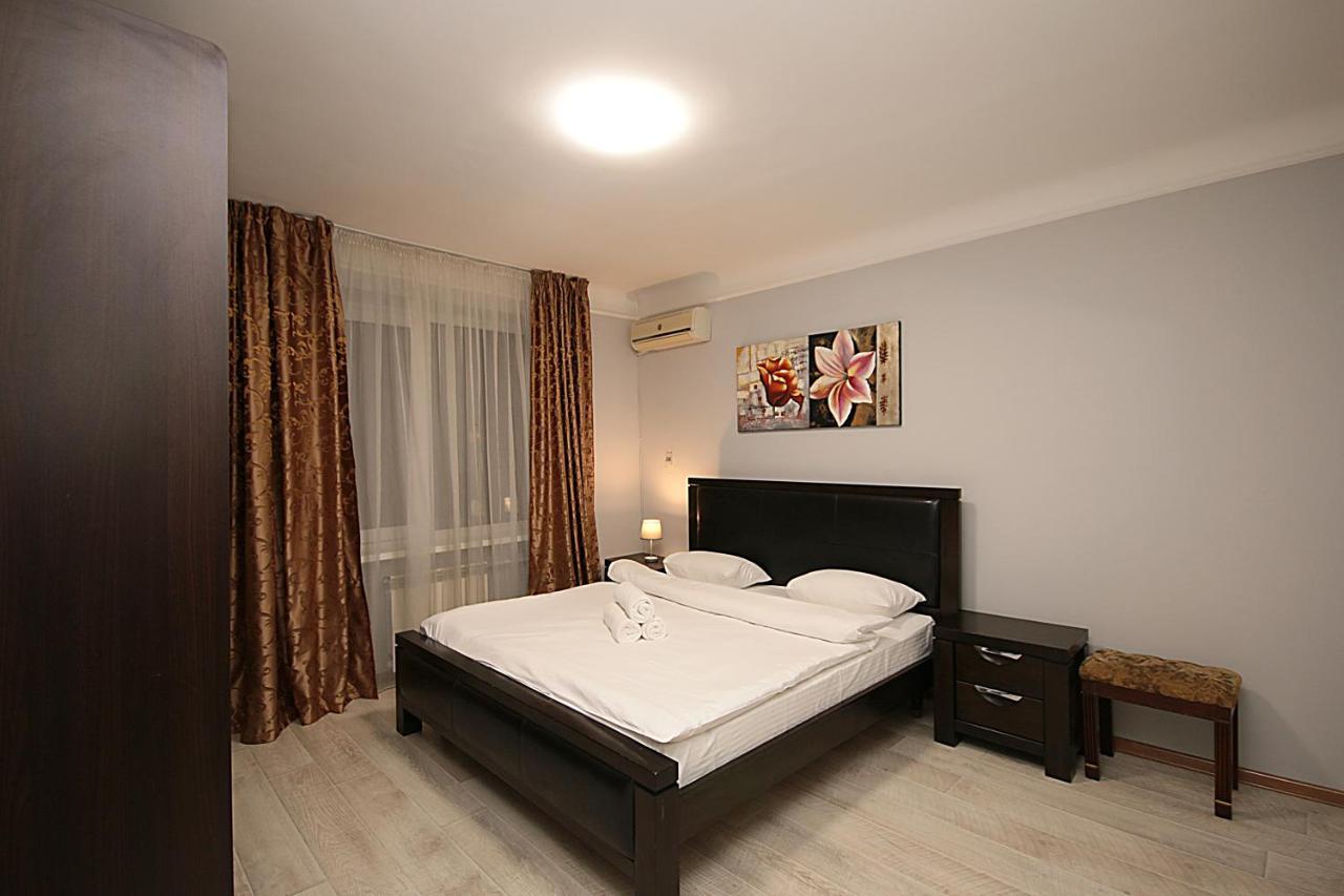 Inn Home Apartments - Pechersk Area Київ Екстер'єр фото