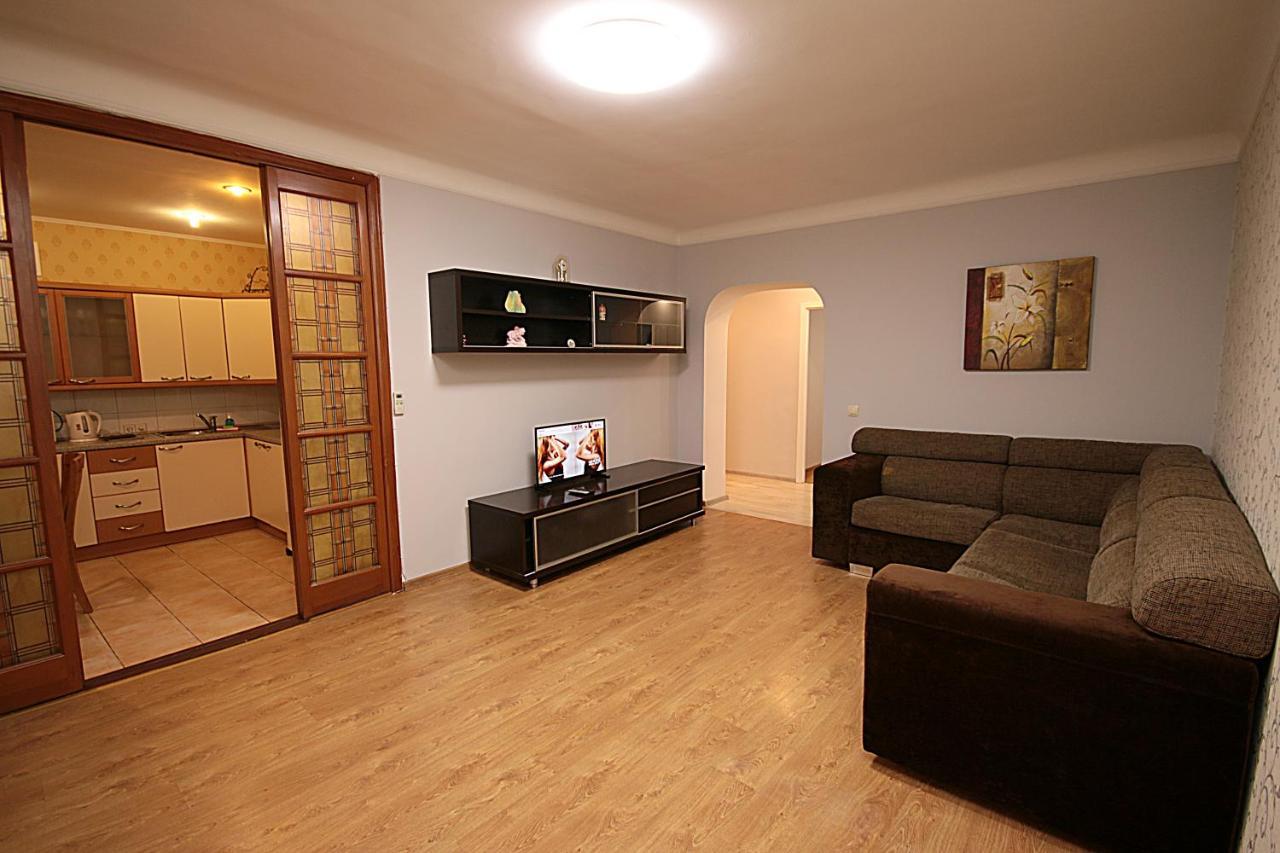 Inn Home Apartments - Pechersk Area Київ Екстер'єр фото
