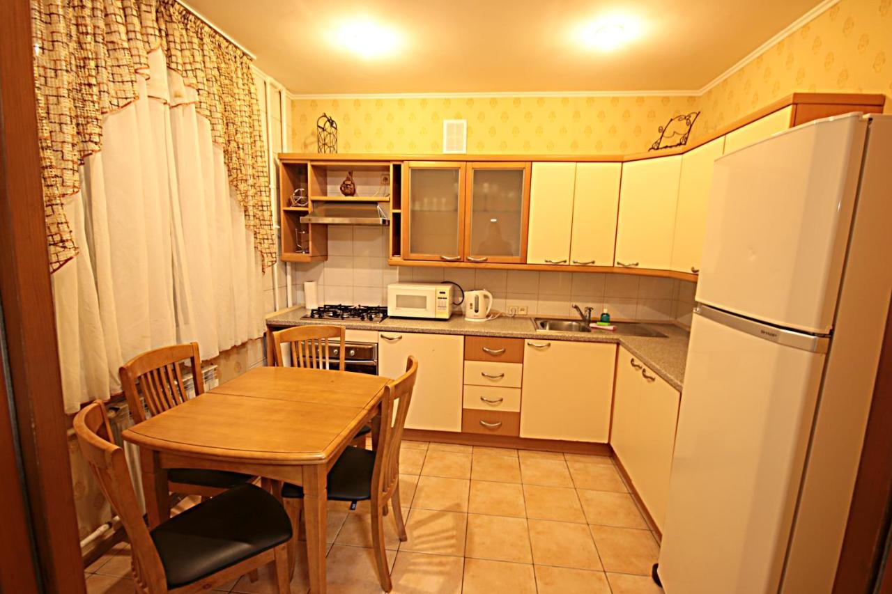 Inn Home Apartments - Pechersk Area Київ Екстер'єр фото