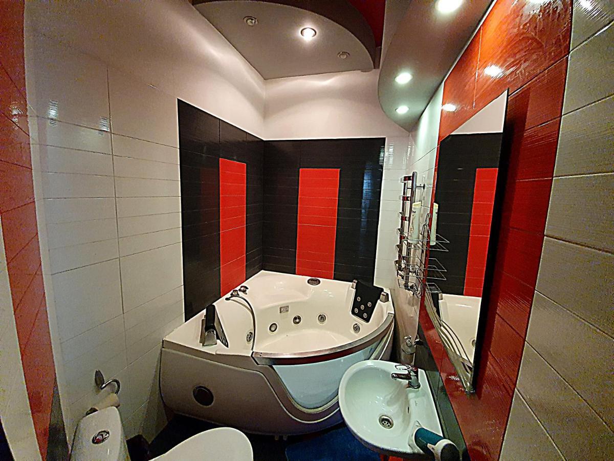 Inn Home Apartments - Pechersk Area Київ Екстер'єр фото
